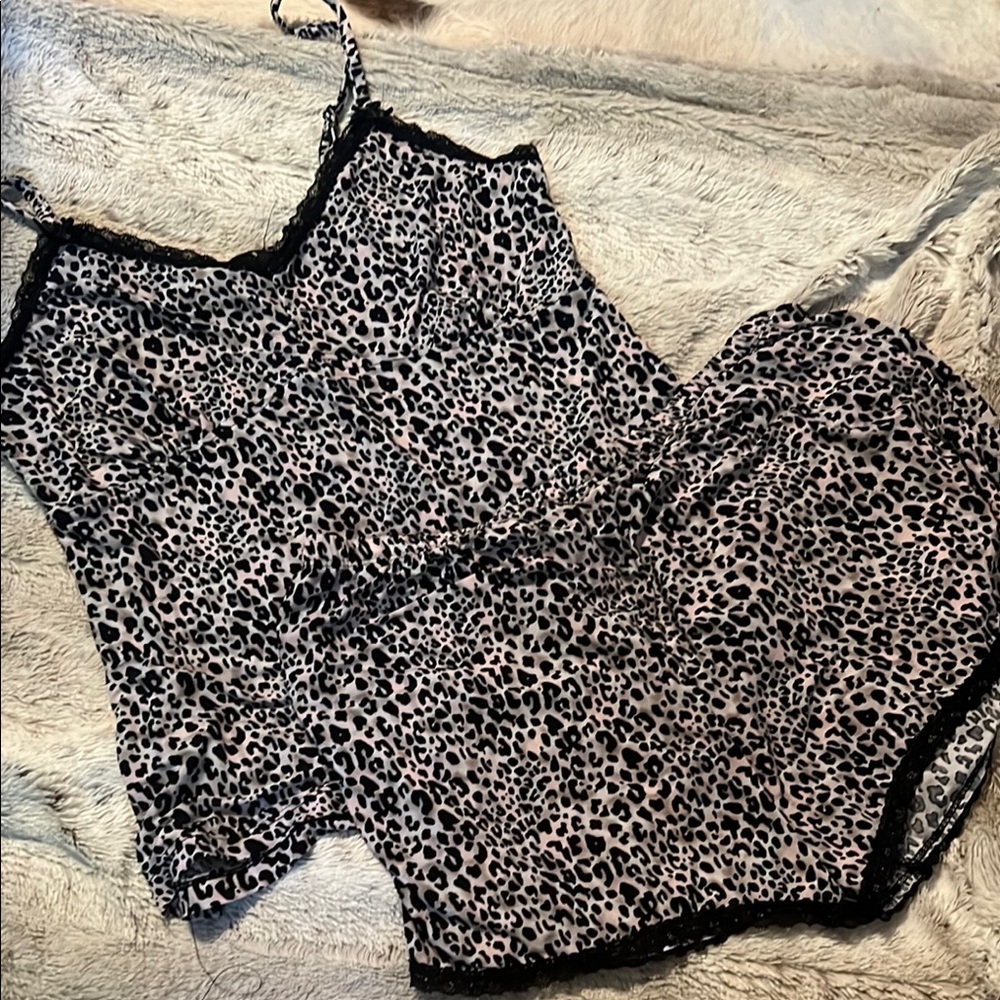 Bundle 2 night sets - Picture 1 of 14